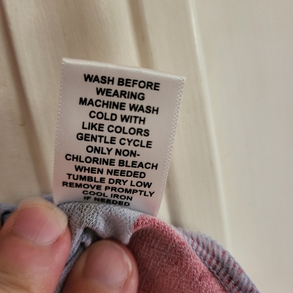 Women's Elle Short Sleeved Floral Top Size XL - Picture 7 of 7